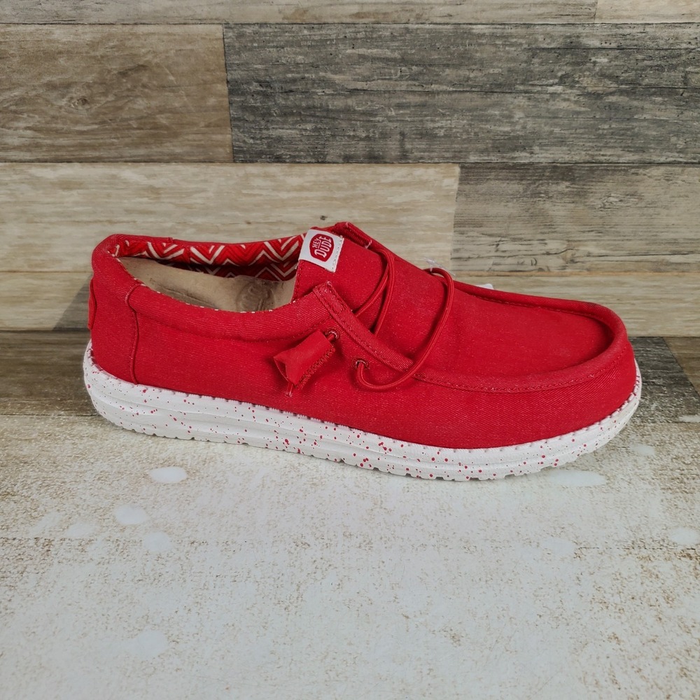 Hey Dude Wally Stretch Canvas Mens Loafer Shoes Sz 9 Savvy Red Slip On Round Toe